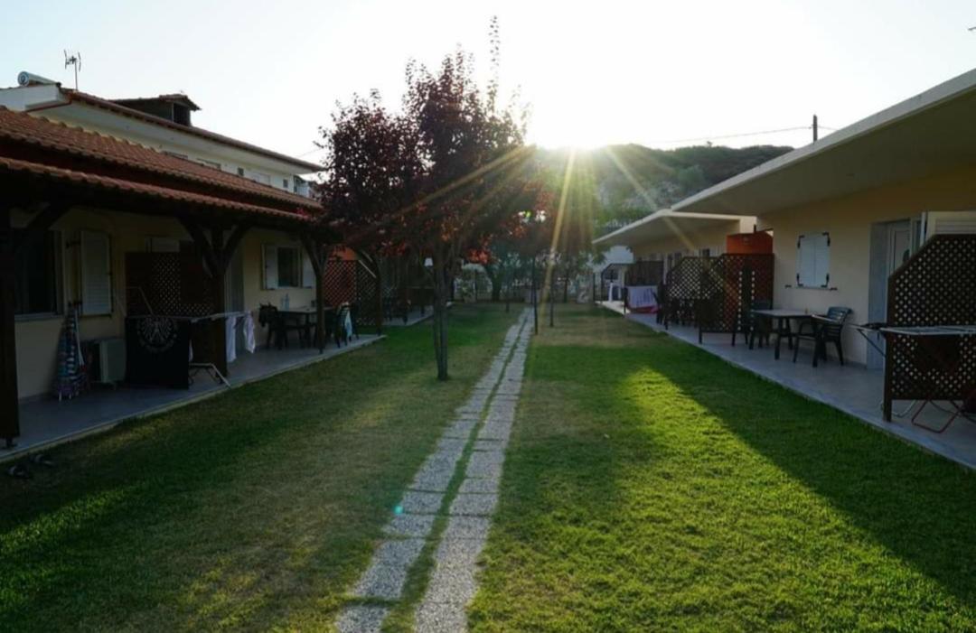Ammos Kalamitsi Apartamento Exterior foto